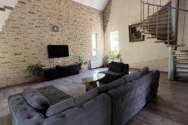 იყიდება სახლი, 7 ოთახიანი, თბილისი, დიდი დიღომი