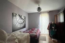 იყიდება სახლი, 7 ოთახიანი, თბილისი, დიდი დიღომი