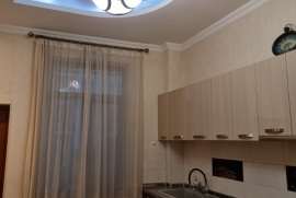 House For Sale, Nadzaladevi