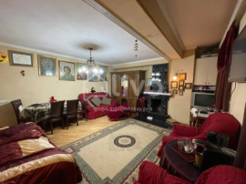 Apartment for sale, 2 Room, Old building, Tbilisi, Nutsubidze plateau