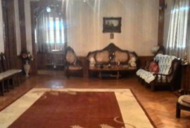 Аренда Дома, 10 Kомнатная, Зугдидский район, Зугдиди