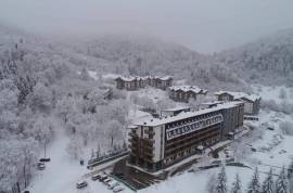 ქირავდება ბინა დღიურად, ახალი აშენებული, ბაკურიანი