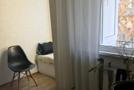 Продается квартира, 3 Kомнатная, Старое здание, Тбилиси, saburtalo