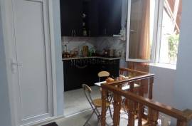 For Rent, 3 Room, Old building, Tbilisi, Mtatsminda