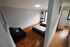 For Rent, 1 Room, Old building, Tbilisi, Districts of Vazha-Pshavela