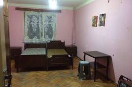 Продается квартира, 4 Kомнатная, Старое здание, Тбилиси, saburtalo