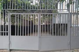 Продается квартира, 3 Kомнатная, Старое здание, Тбилиси, Варкетили