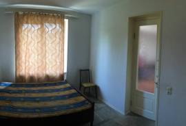 For Rent, 4 Room, Old building, Tbilisi, Gldani
