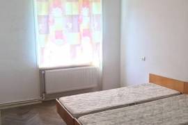 For Rent, 4 Room, Old building, Tbilisi, Gldani