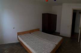 For Rent, 4 Room, Old building, Tbilisi, Gldani