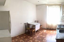 For Rent, 4 Room, Old building, Tbilisi, Gldani