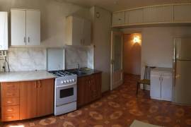 For Rent, 4 Room, Old building, Tbilisi, Gldani
