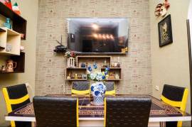 Apartment for sale, 9 Room, Old building, Tbilisi, Chugureti