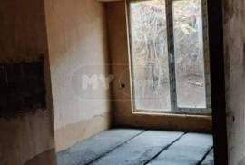 Apartment for sale, Old building, saburtalo