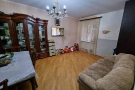 Apartment for sale, Old building, Chugureti