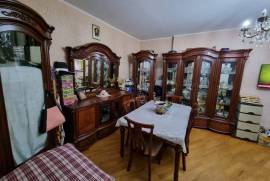 Apartment for sale, Old building, Chugureti