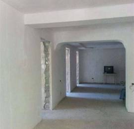 Продается квартира, 4 Kомнатная, Старое здание, Кутаиси