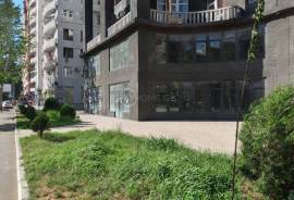 იყიდება, უნივერსალური კომერციული ფართი, საბურთალო