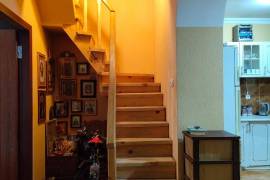 Apartment for sale, 4 Room, Old building, Tbilisi, Avlabari