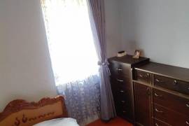 Apartment for sale, 4 Room, Old building, Tbilisi, Avlabari