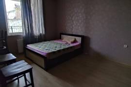 House For Rent, Ivertubani