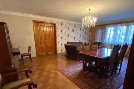 Apartment for sale, Old building, Nadzaladevi