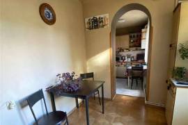 Apartment for sale, Old building, Nadzaladevi