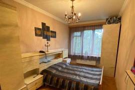 Apartment for sale, Old building, Nadzaladevi