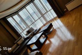 ქირავდება ბინა დღიურად, 3 ოთახიანი, ახალი აშენებული, თბილისი, საბურთალო